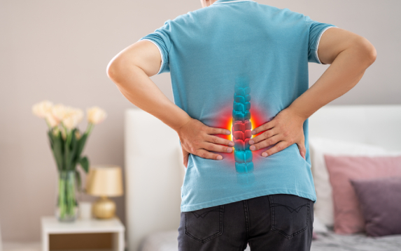 כיצד פגיעה בחוט השדרה משפיעה על תפקודי הזקפה?
